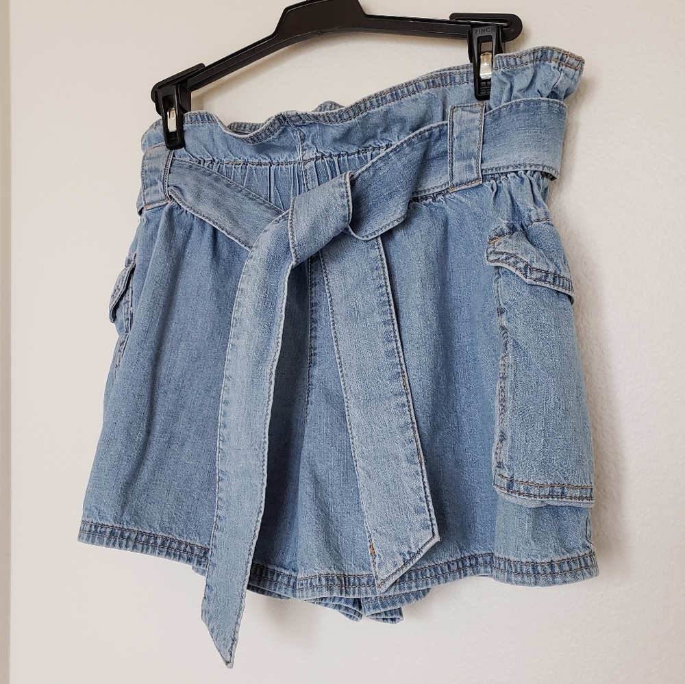 Urban Outfitters Shorts Women size S Blue with Belt 100% Cotton Boho Spring